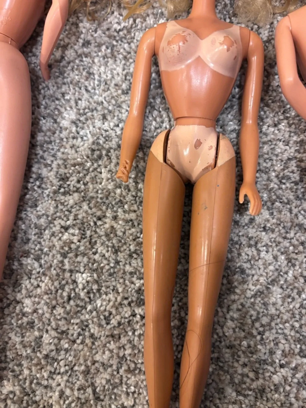 Set of 5 vintage 1960’s Barbie dolls